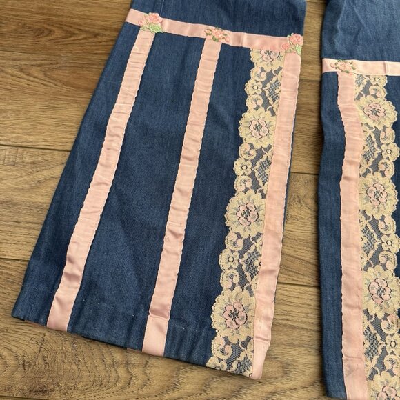 Vintage 70s Petit Fors Floral Lace Flared Jeans - Picture 12 of 12